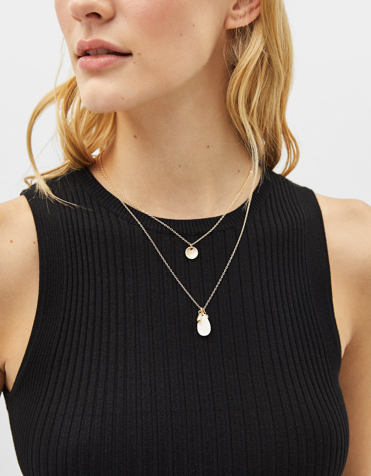 Multi-strand chain necklace - Image 2