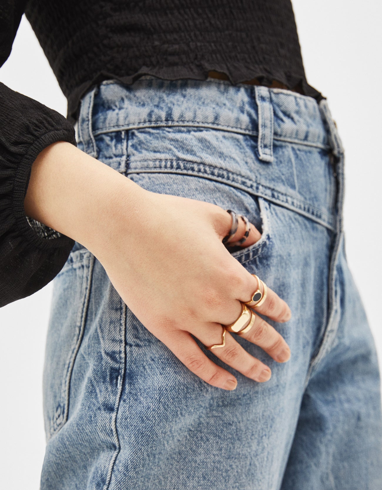 Set of combined rings - Image 4