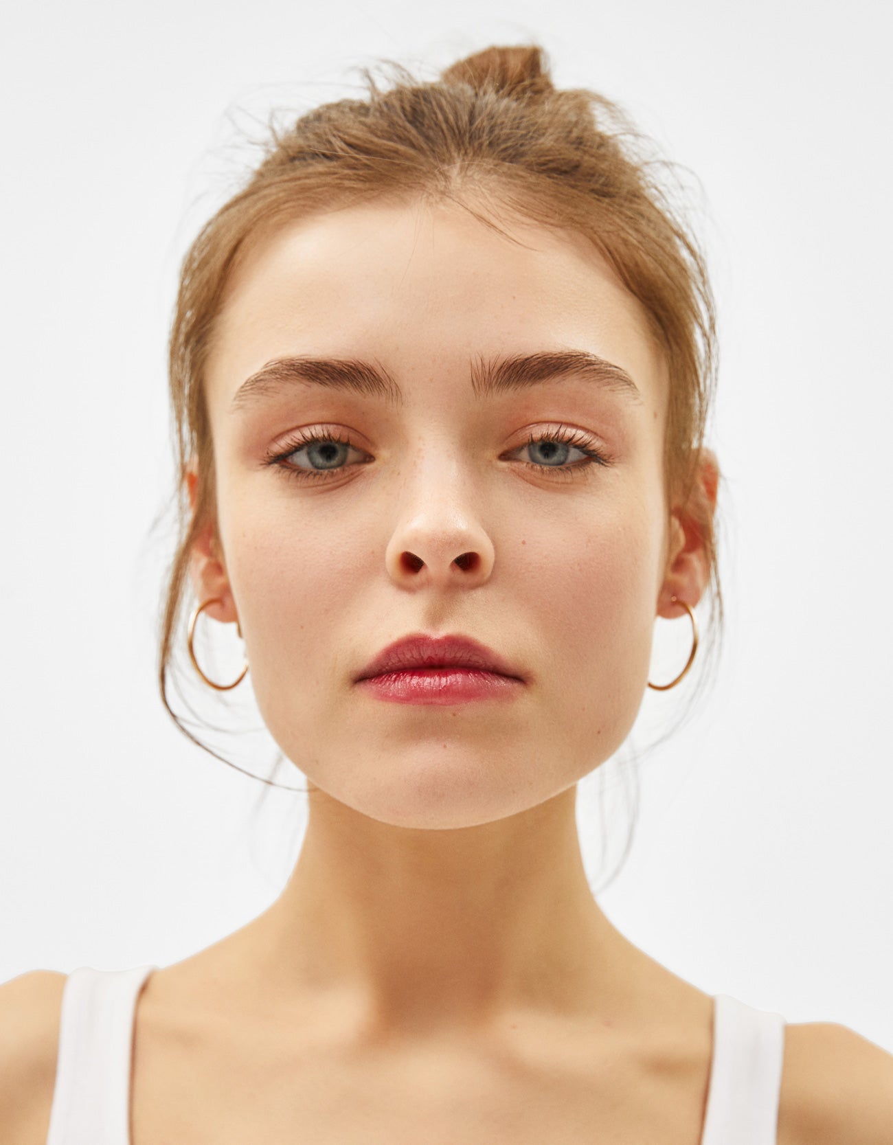 Pairs of hoop earrings - Image 4